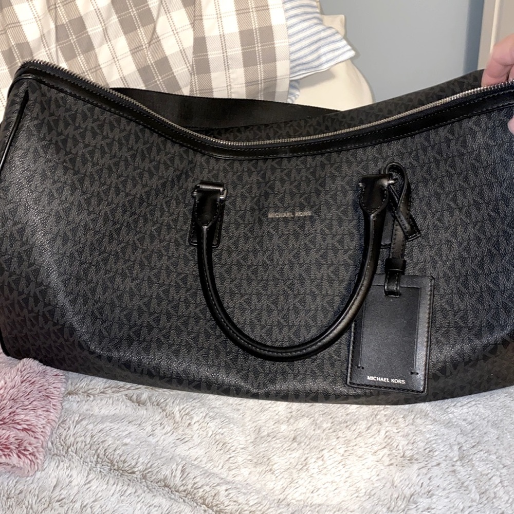 COPY - MK luggage